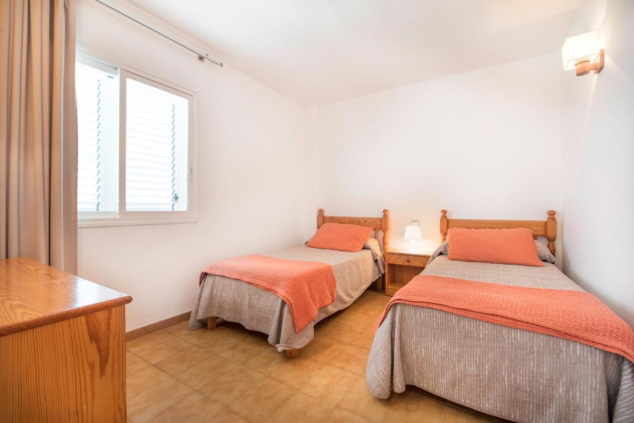 Apartamentos Es Cane Es Cana Zewnętrze zdjęcie